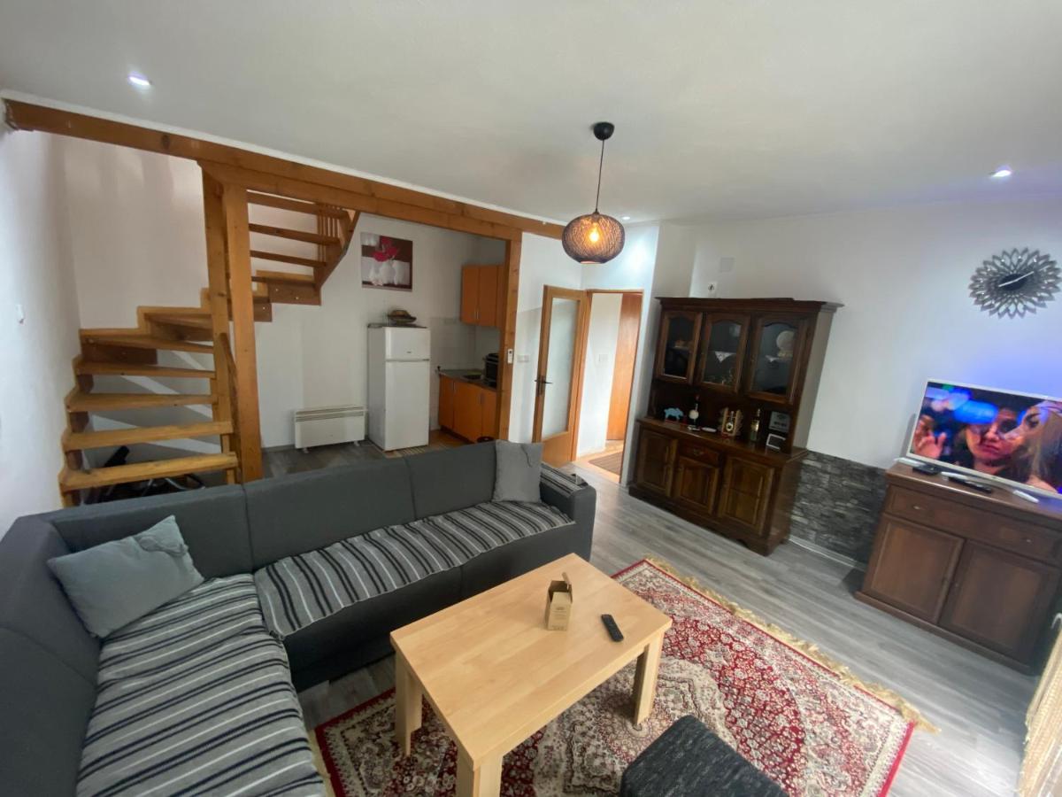 Lukavac Asja Guest House المظهر الخارجي الصورة