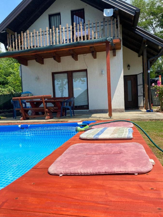 Lukavac Asja Guest House المظهر الخارجي الصورة